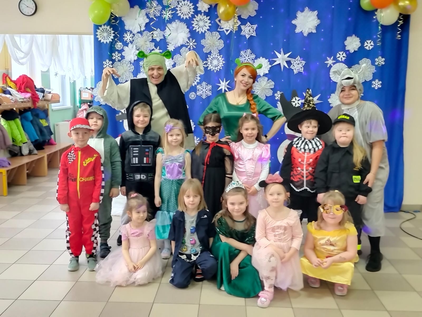Bal karnawałowy w grupie III, IV oraz V